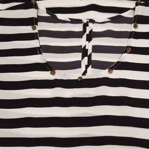 Blouse Black and white